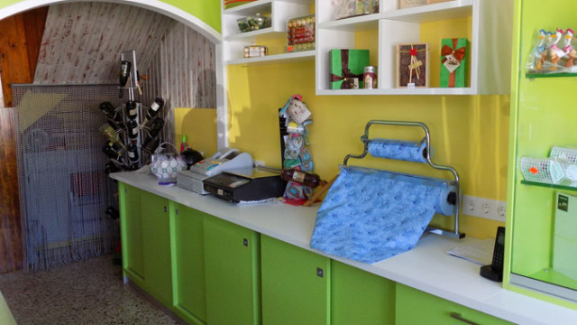 Instalacion-Comercial-Pasteleria-realizada-por-Arcoven Instalacion-Comercial-Pasteleria-realizada-por-Arcoven