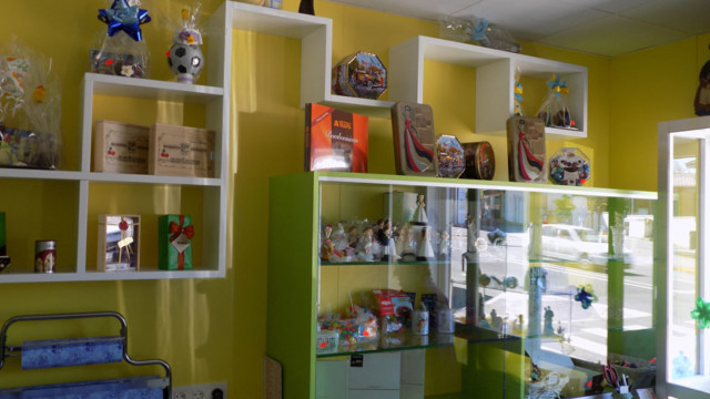 Instalacion-Comercial-Pasteleria-realizada-por-Arcoven Instalacion-Comercial-Pasteleria-realizada-por-Arcoven